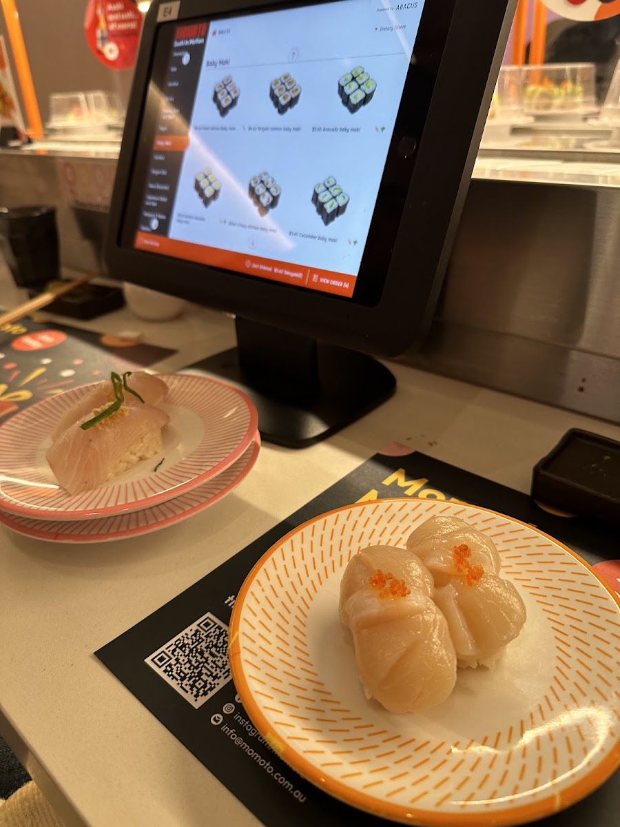 Momoto World Square-5